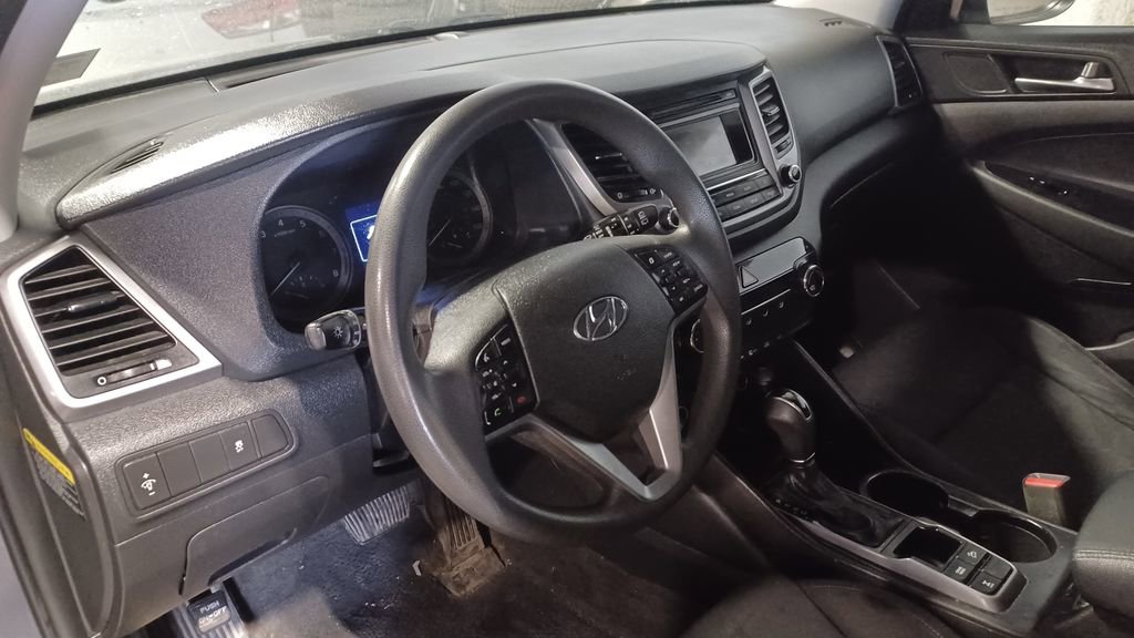 Used 2017 Hyundai Tucson SE image 4