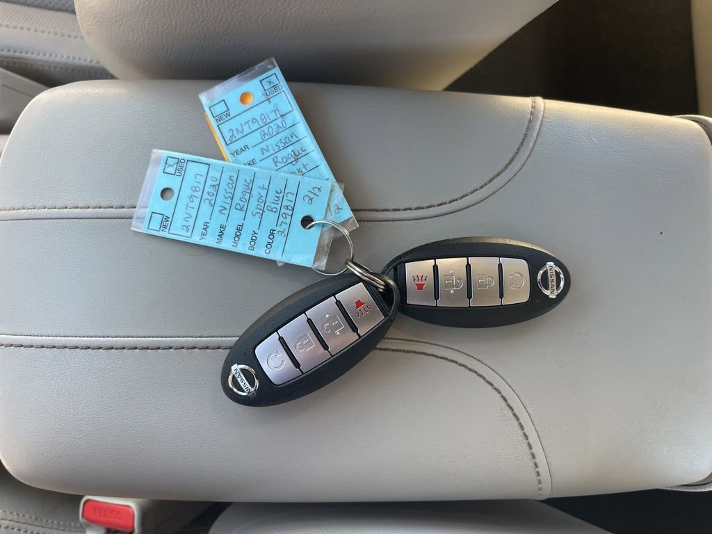 Used 2020 Nissan Rogue Sport SL w/ Premium Package image 41