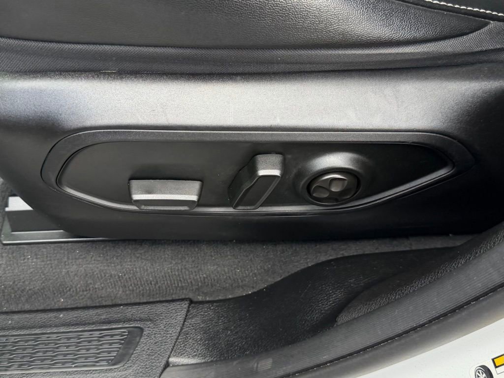 Used 2023 Jeep Grand Cherokee L Limited image 17