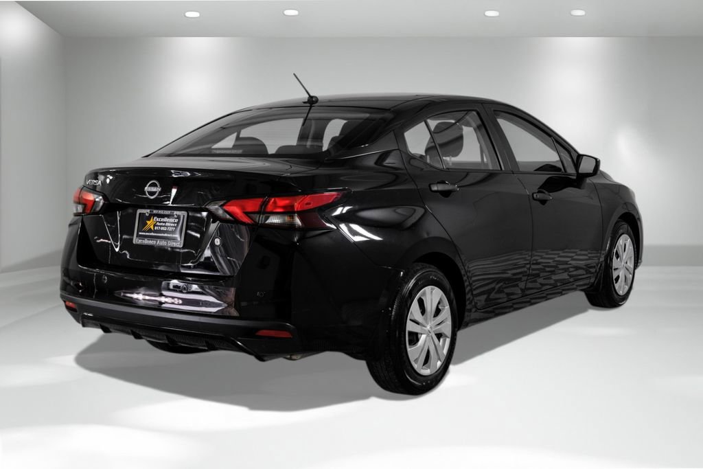 Used 2024 Nissan Versa S w/ Trunk Package image 8