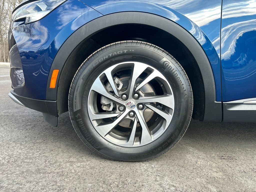 Used 2023 Buick Envision Essence AWD/4WD image 9