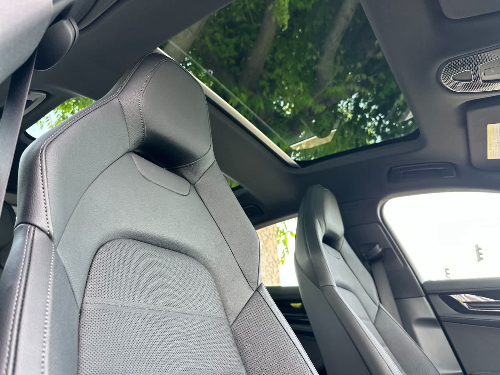 New 2026 Porsche Panamera RWD image 17