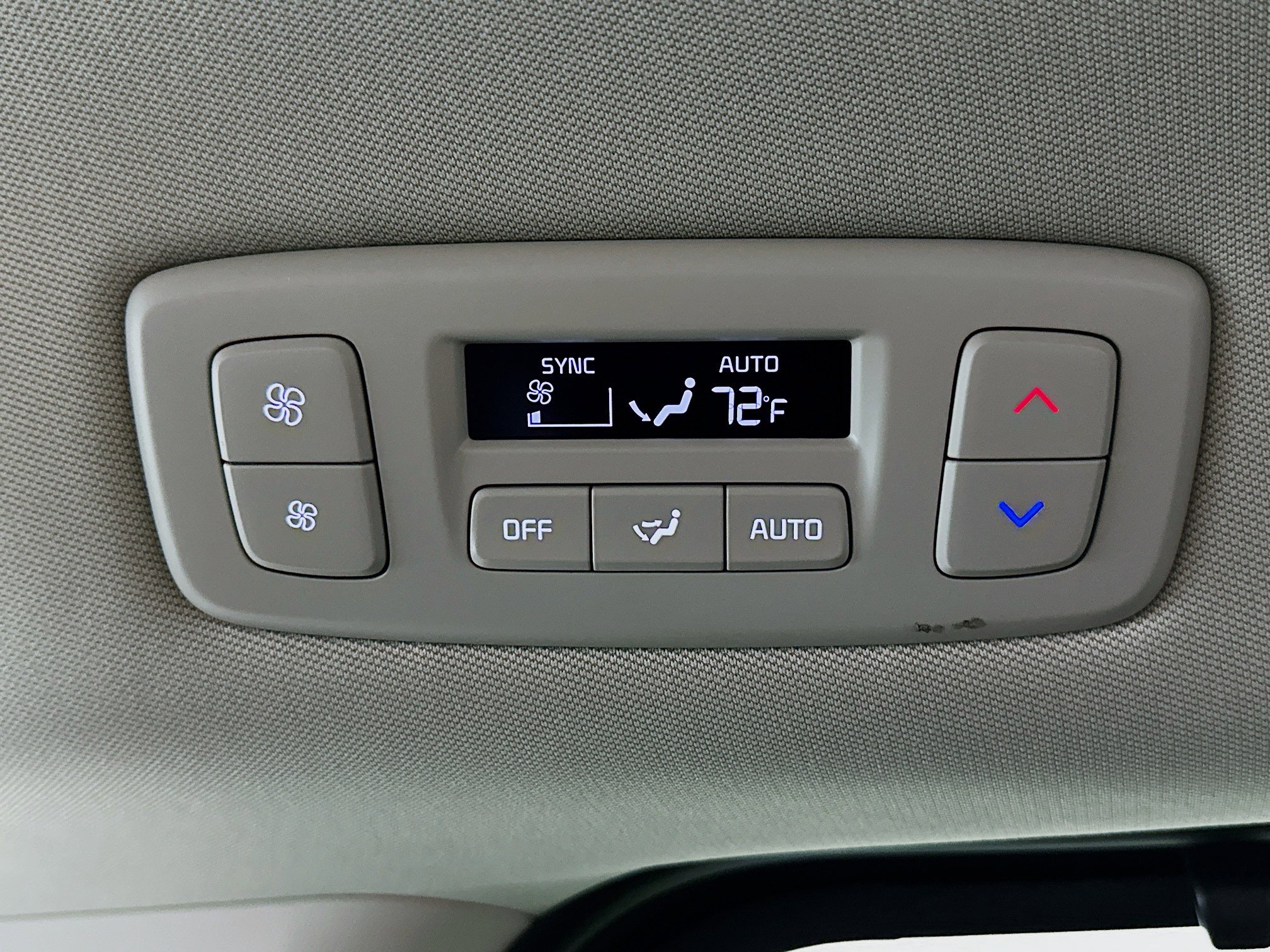 Certified 2026 Kia Carnival SX Prestige FWD image 28