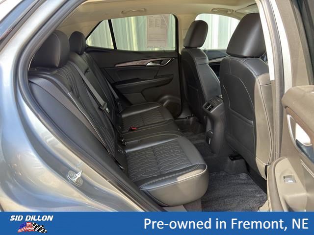 Used 2023 Buick Envision Avenir AWD/4WD image 19