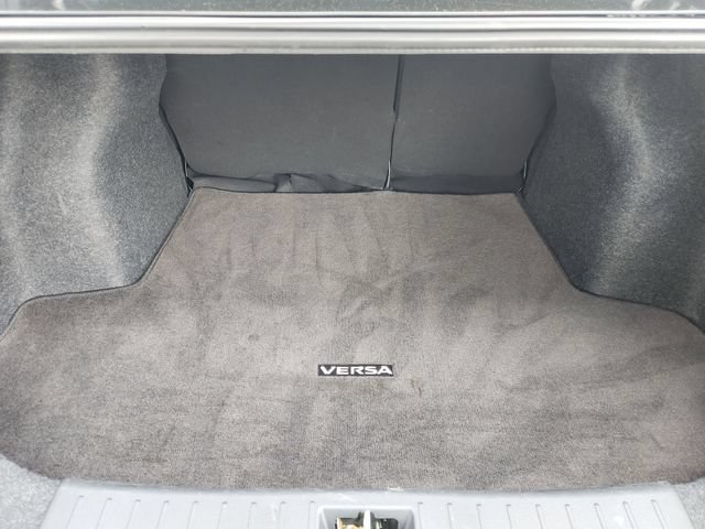 Used 2025 Nissan Versa SV FWD image 26