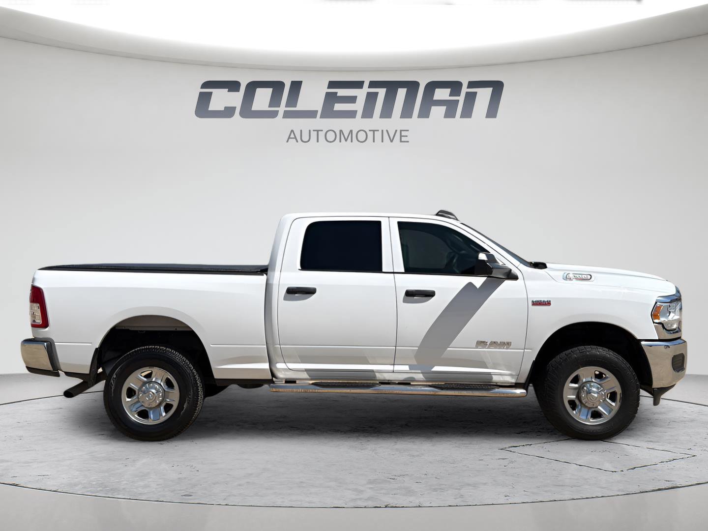 Used 2021 RAM 2500 Tradesman w/ Chrome Appearance Group AWD/4WD image 6