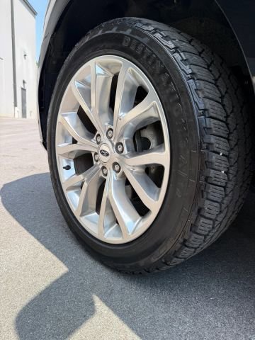 Used 2019 Ford Expedition Max Platinum AWD/4WD image 46