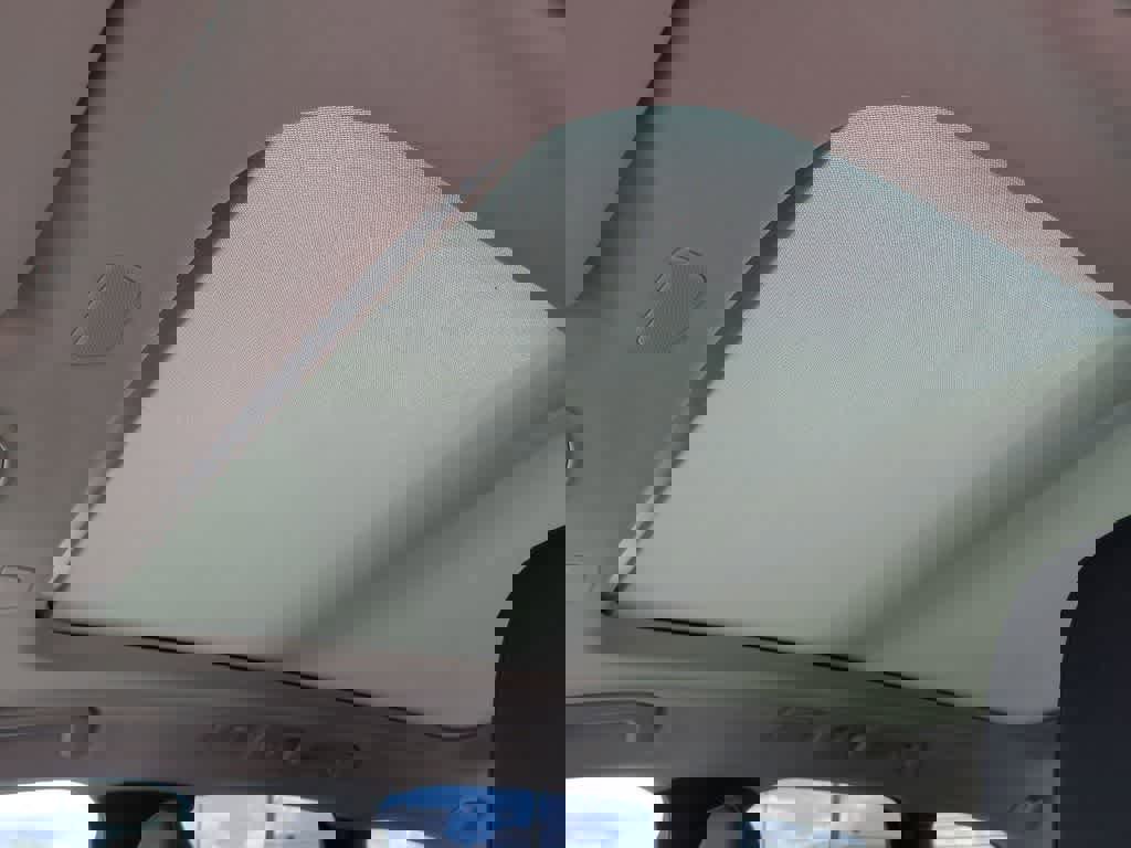 Used 2026 Volvo XC60 B5 Plus w/ Protection Package Premier image 18