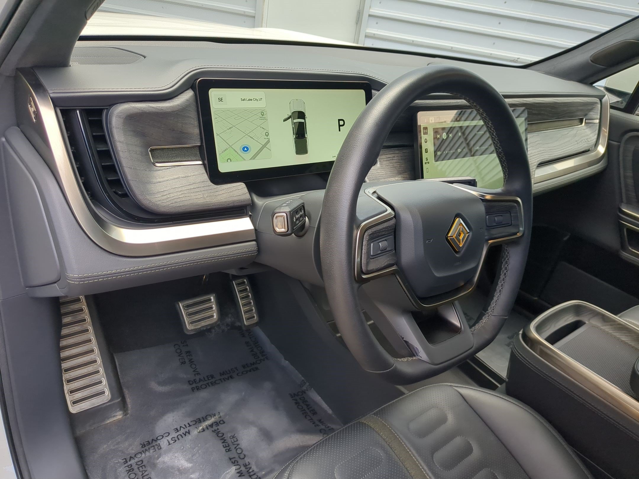 Used 2022 Rivian R1T Launch Edition AWD/4WD image 15
