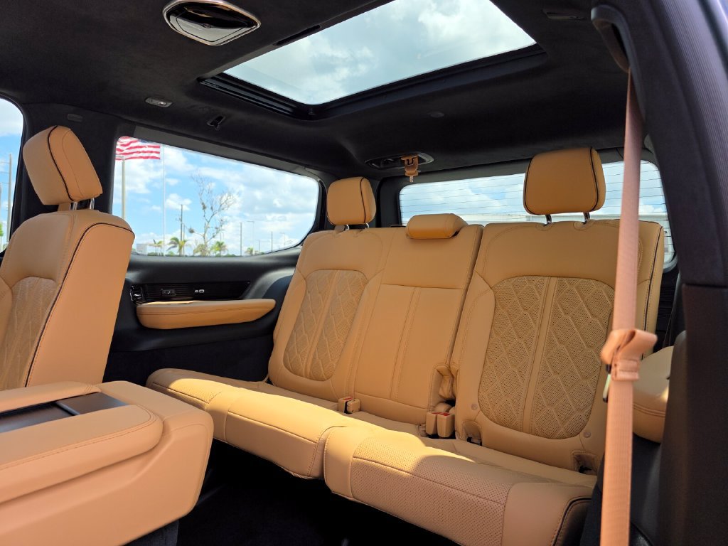 New 2026 Jeep Grand Wagoneer Summit AWD/4WD image 22