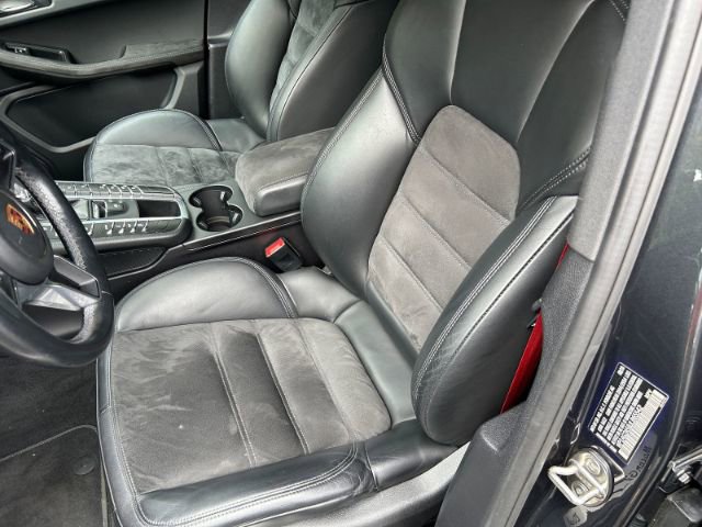 Used 2018 Porsche Macan GTS image 8