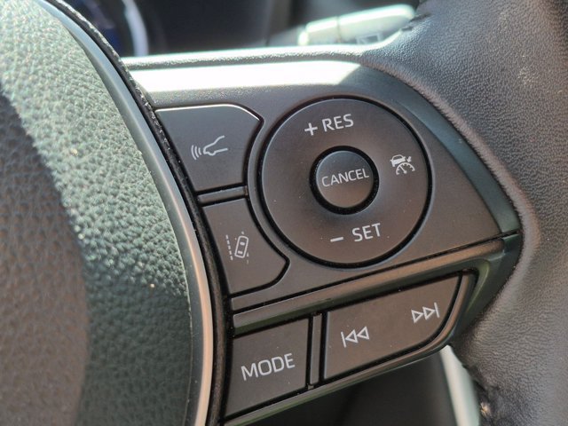 Used 2023 Toyota RAV4 XSE AWD/4WD image 15