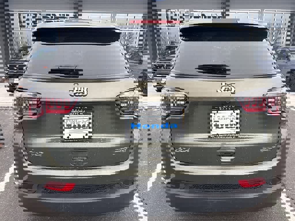 Used 2018 Jeep Compass Sport w/ Cold Weather Group image 5