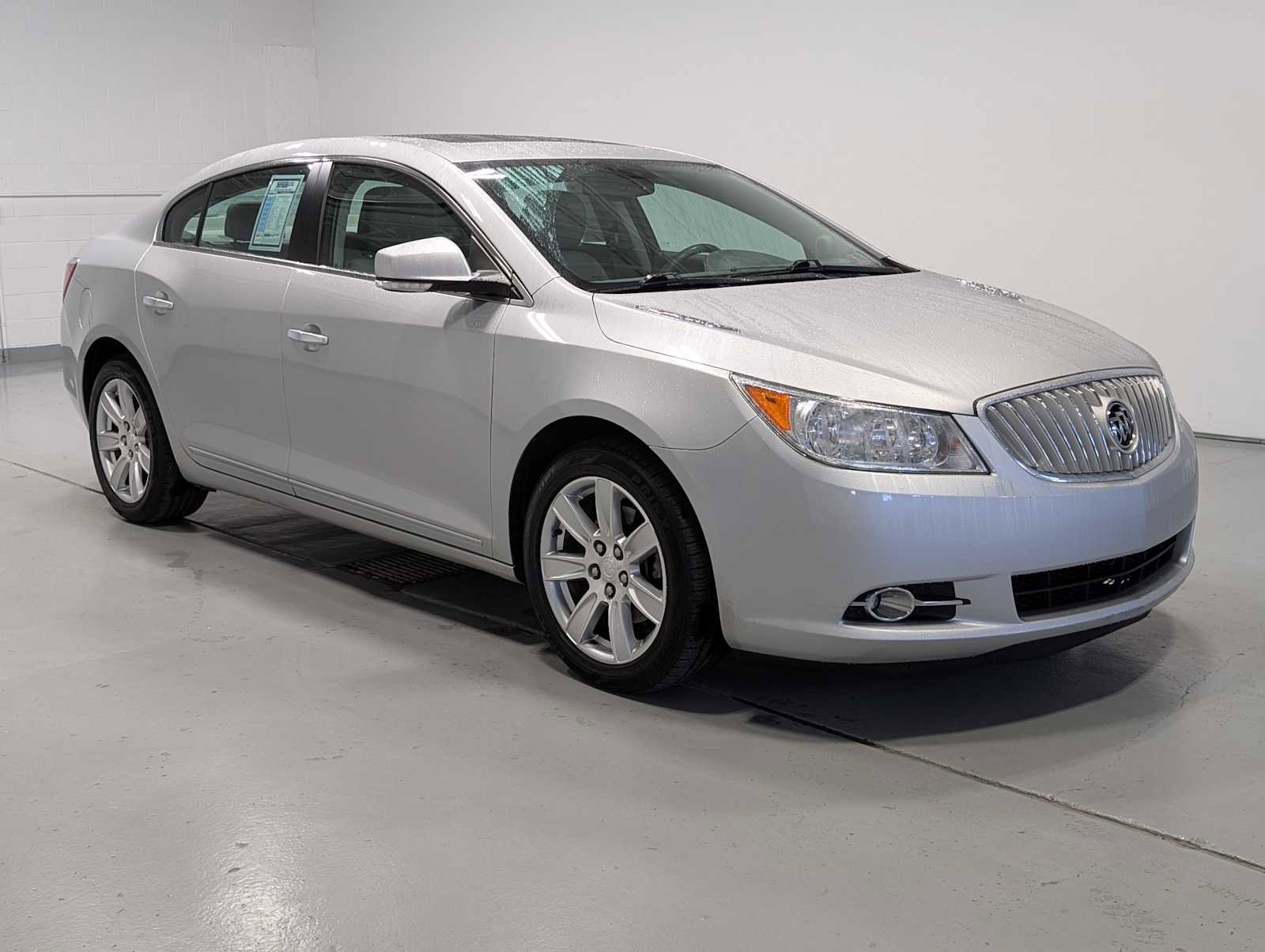Used 2012 Buick LaCrosse Leather FWD image 6