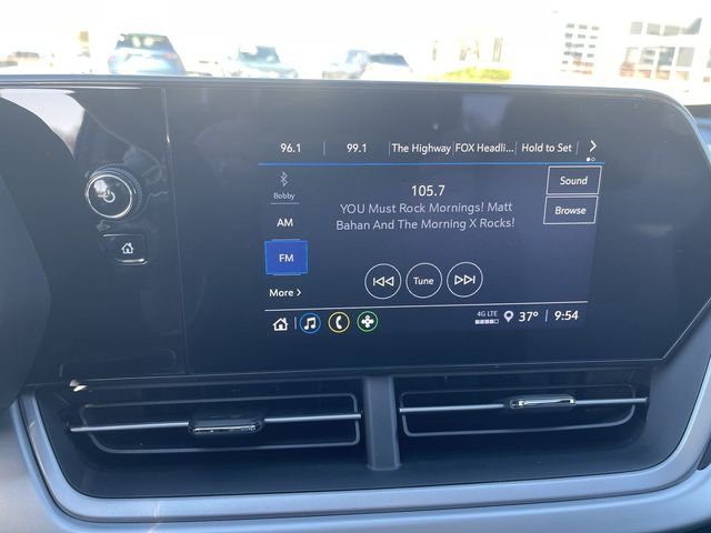 Used 2024 Chevrolet Trax RS w/ Sunroof Package image 19