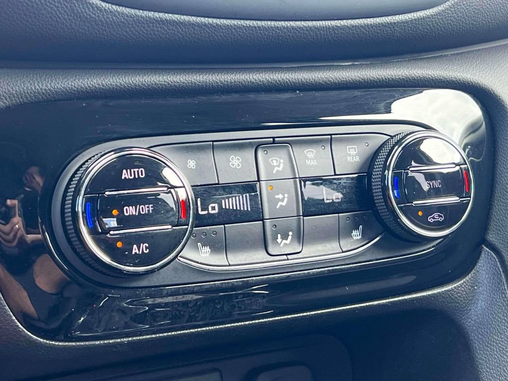 Used 2023 Buick Encore GX Select w/ Experience Buick Package AWD/4WD image 31