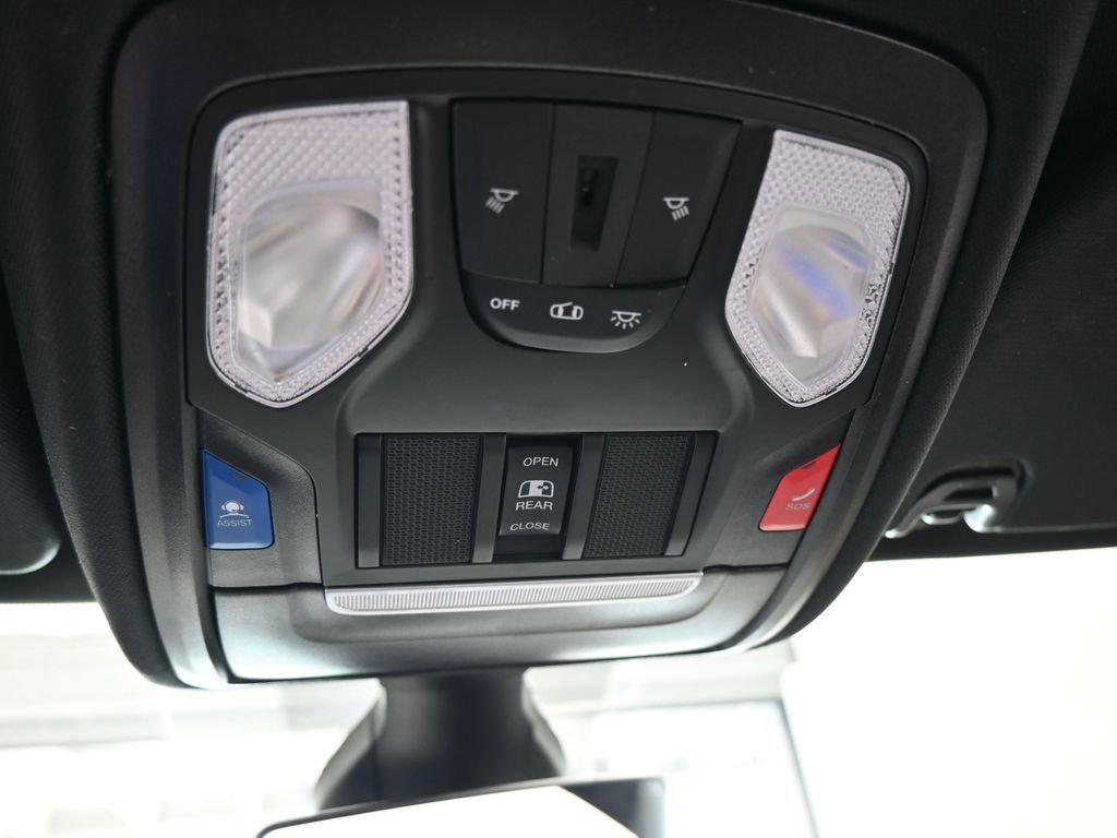 Used 2024 RAM 1500 Big Horn image 30