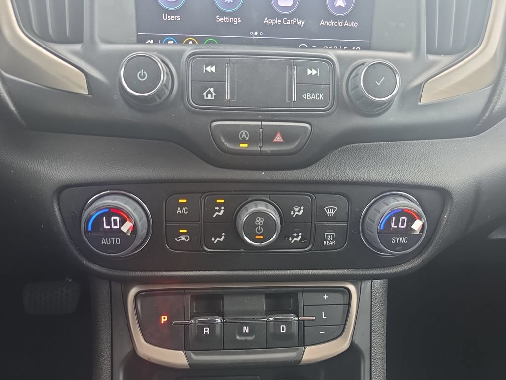 Used 2023 GMC Terrain Denali w/ Denali Premium Package AWD/4WD image 21