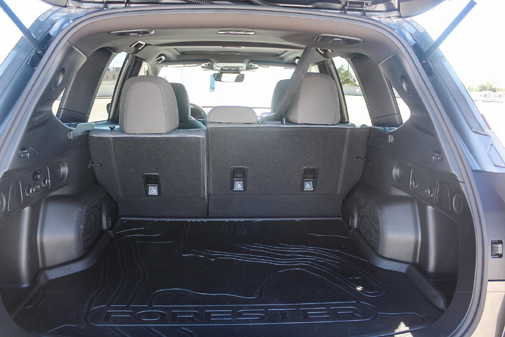 Used 2025 Subaru Forester Premium w/ Convenience Package #1 AWD/4WD image 28