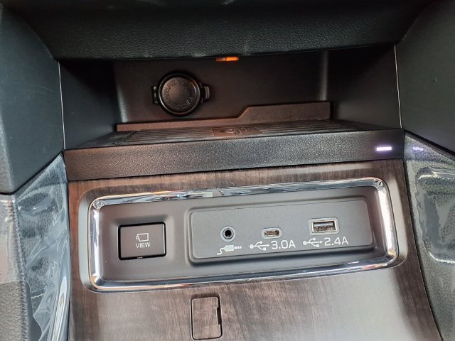 New 2027 Subaru Ascent Touring AWD/4WD image 17