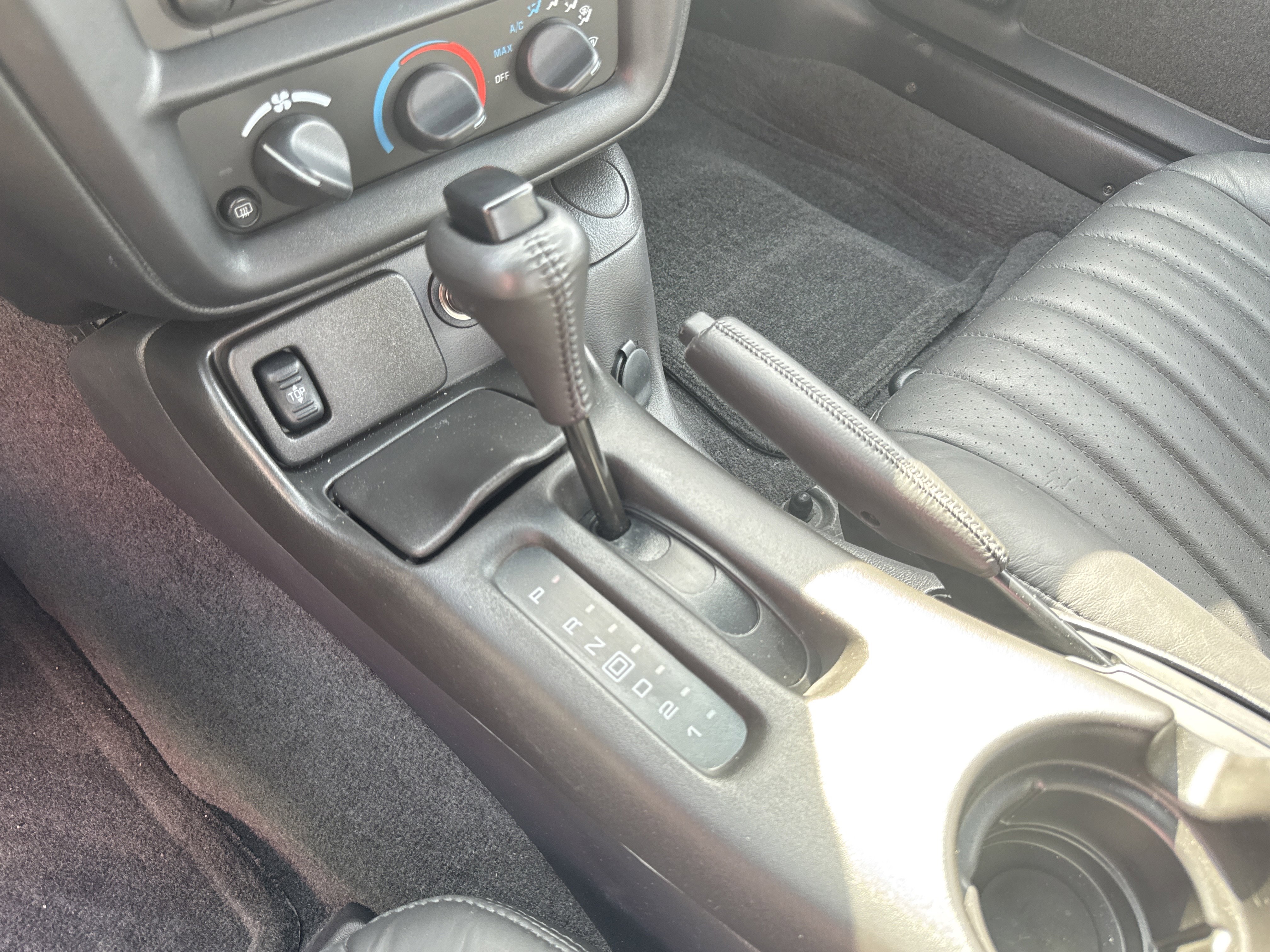 Used 2002 Chevrolet Camaro Z28 w/ SS Performance/Appearance Pkg image 22