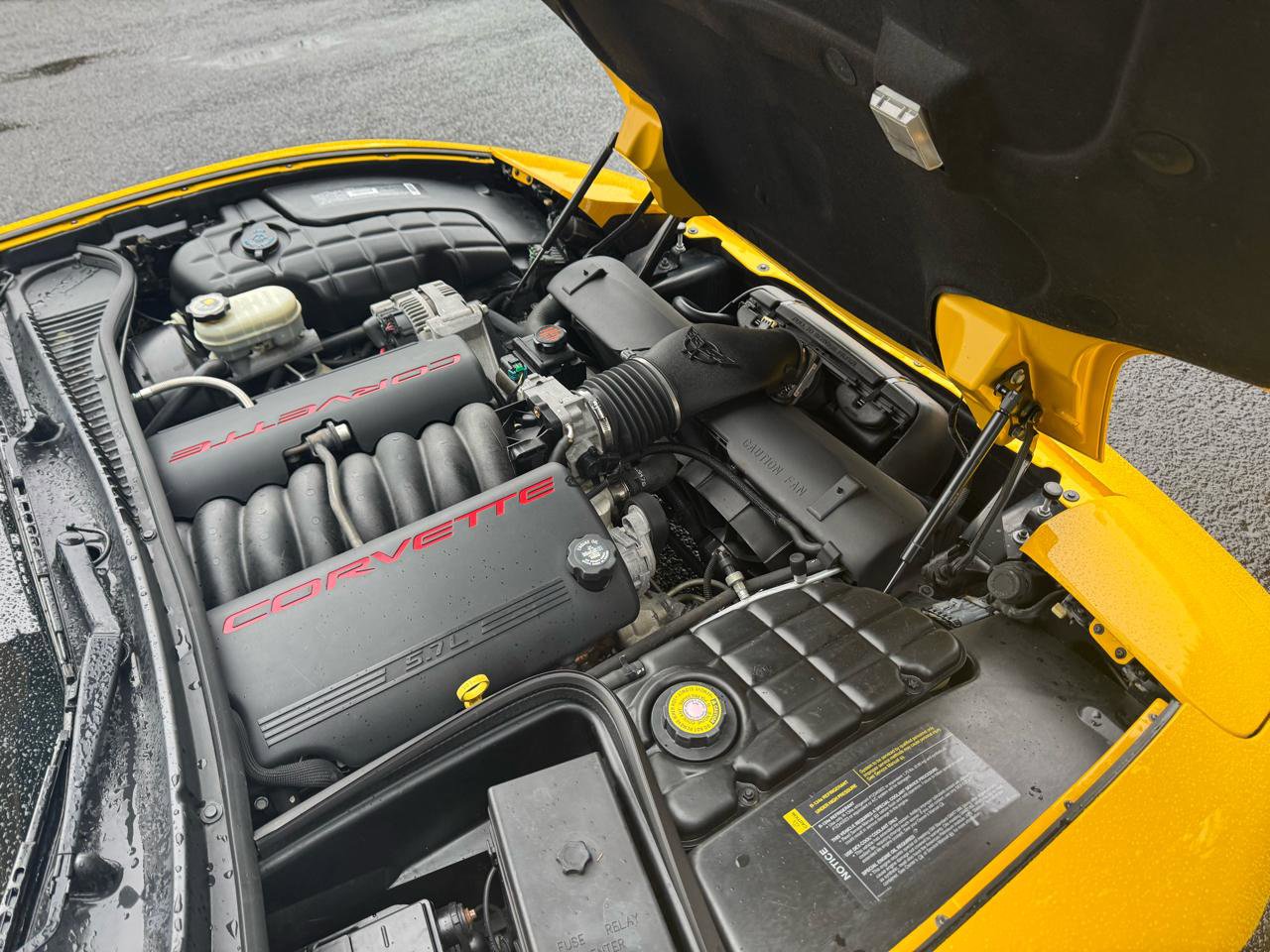 Used 2000 Chevrolet Corvette Coupe w/ Memory Pkg image 26