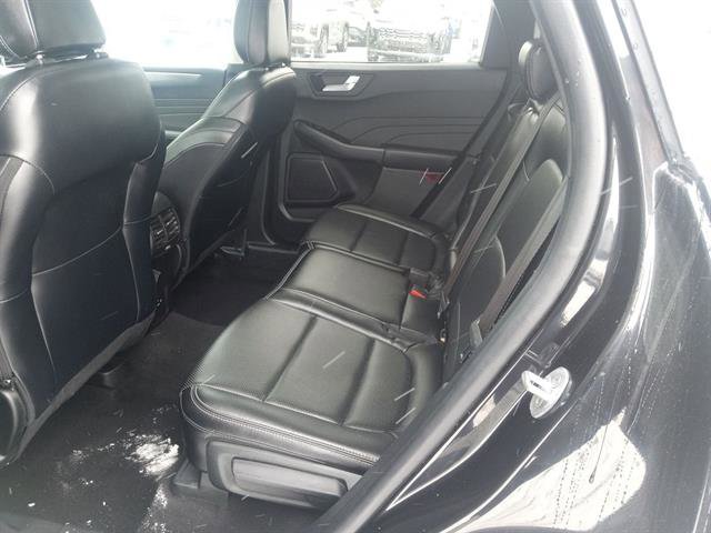 Used 2022 Ford Escape Titanium image 86