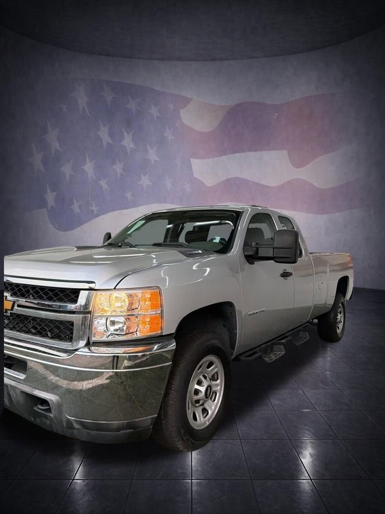 Used 2013 Chevrolet Silverado 3500 W/T image 7
