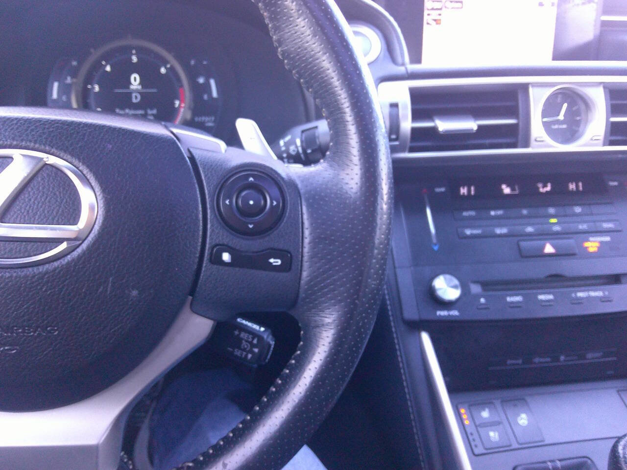 Used 2015 Lexus IS 250 AWD w/ F-Sport Package image 10