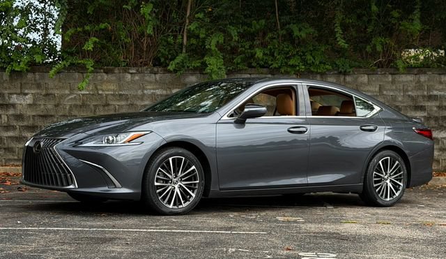 Certified 2024 Lexus ES 300h w/ Premium Package FWD image 13