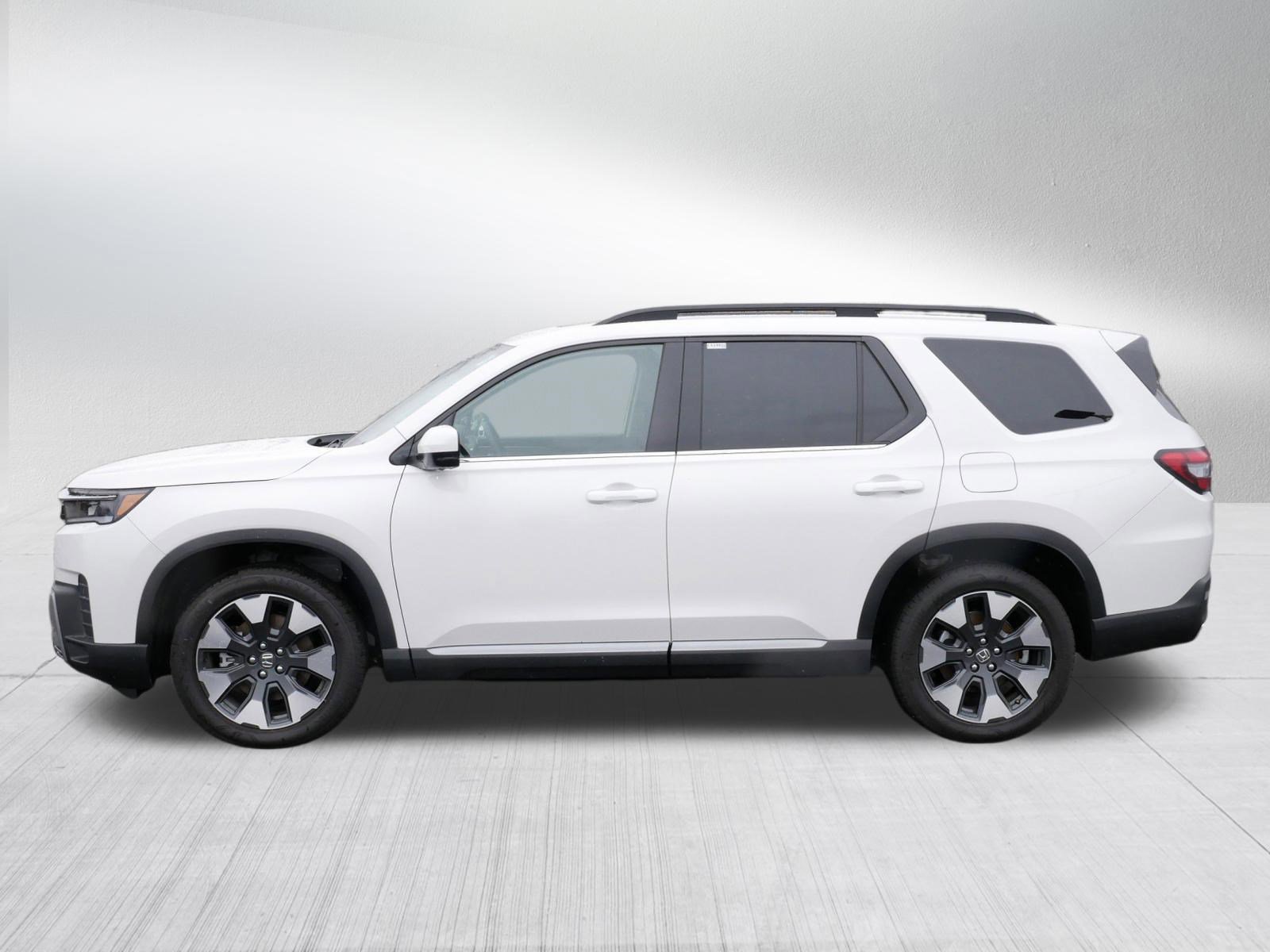 Certified 2026 Honda Pilot Elite image 4