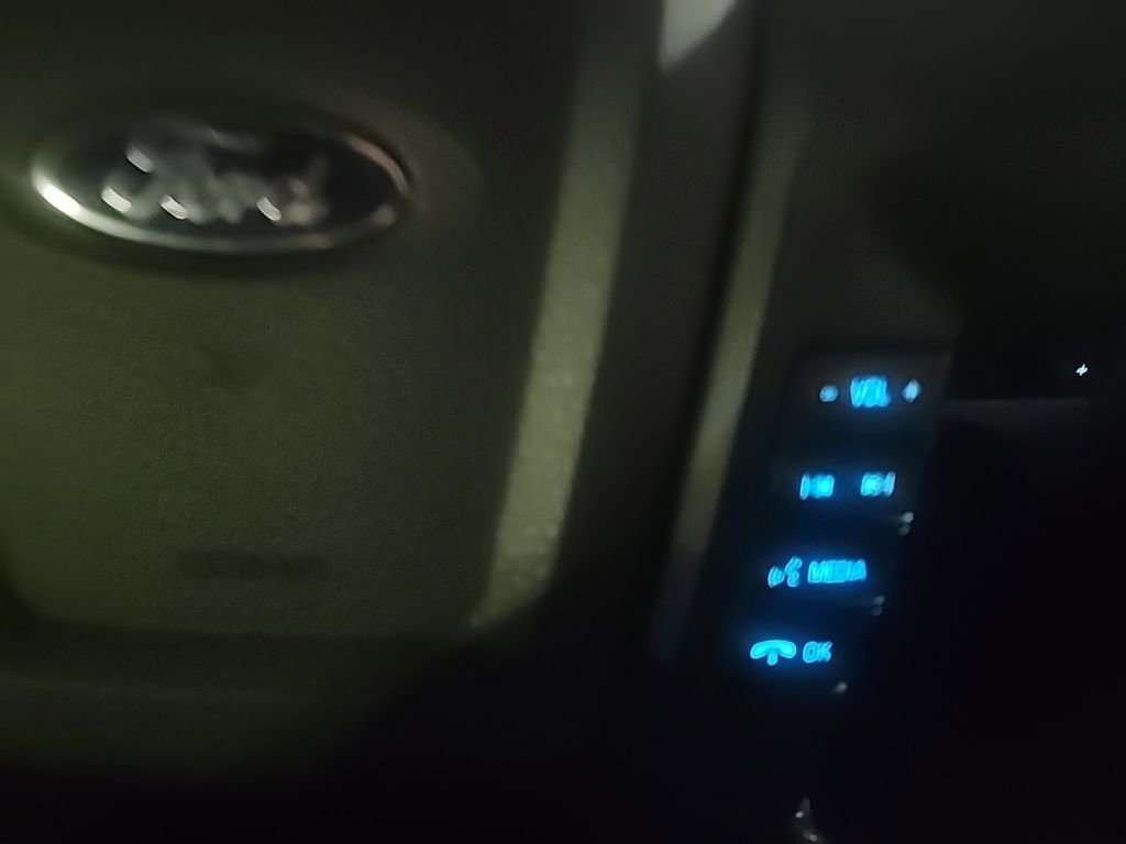 Used 2013 Ford F150 XLT w/ Luxury Equipment Group image 22