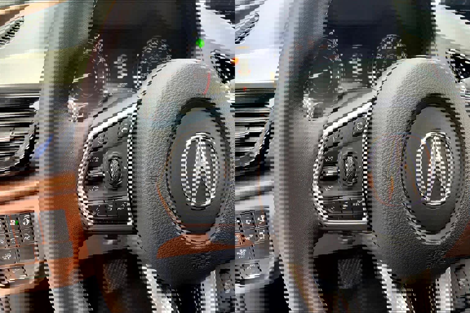 Used 2025 Acura RDX SH-AWD w/ Advance Package image 24