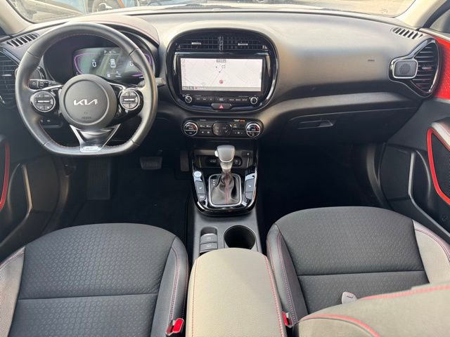 Certified 2025 Kia Soul GT-Line w/ GT-Line Technology Package image 13