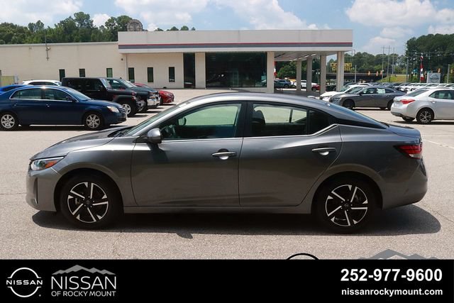 Certified 2024 Nissan Sentra SV FWD image 4