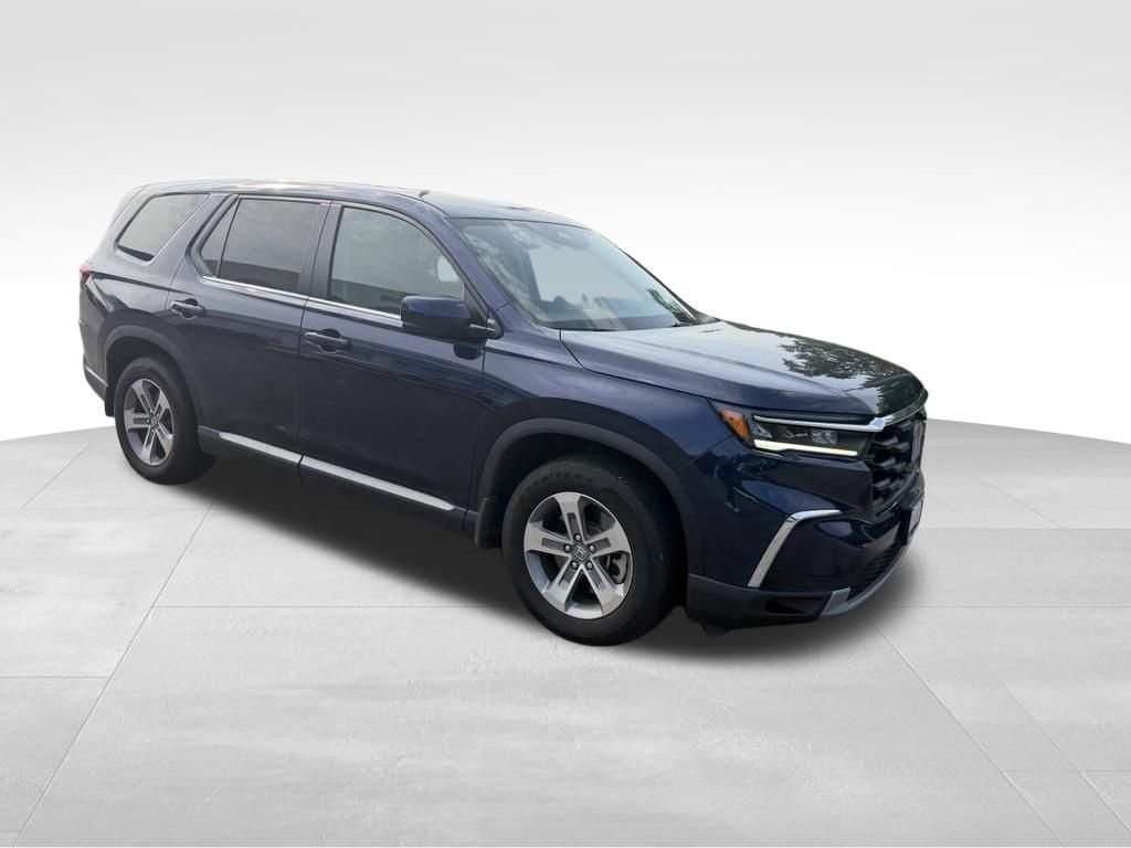 Used 2025 Honda Pilot EX-L image 36