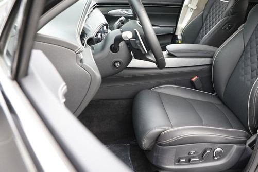 New 2025 Genesis Electrified GV70 Advanced w/ Prestige Package image 26