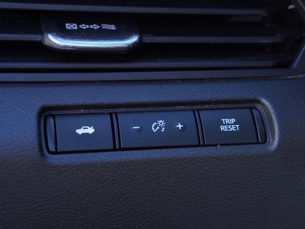 Certified 2025 Nissan Altima 2.5 S image 8