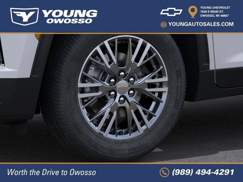 New 2026 Chevrolet Traverse LT w/ LPO, Floor Liner Package FWD image 9