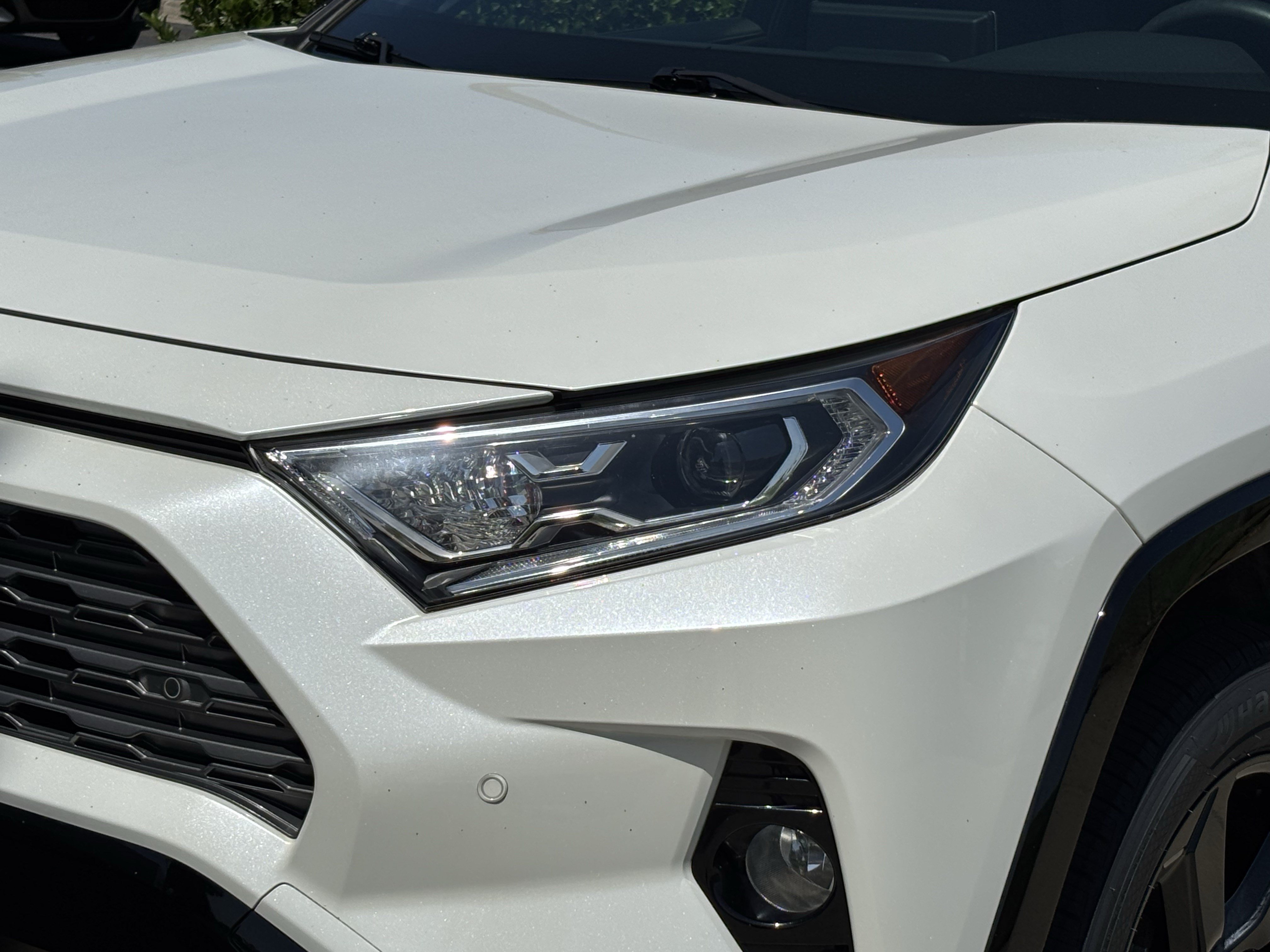 Used 2020 Toyota RAV4 XSE AWD/4WD image 6