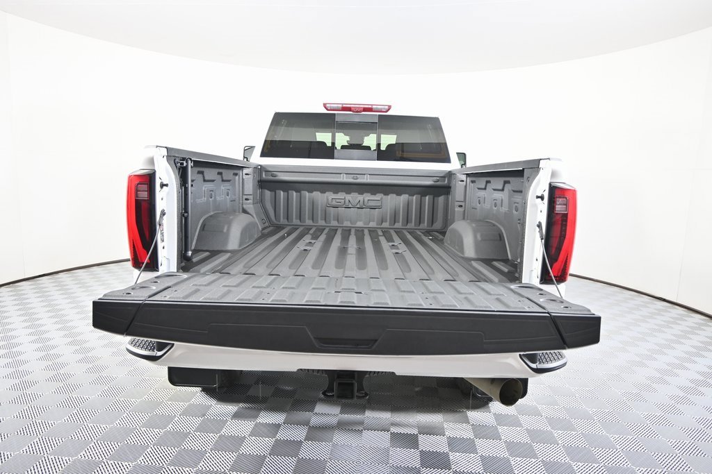 Used 2025 GMC Sierra 3500 Denali w/ Denali Reserve Package image 6