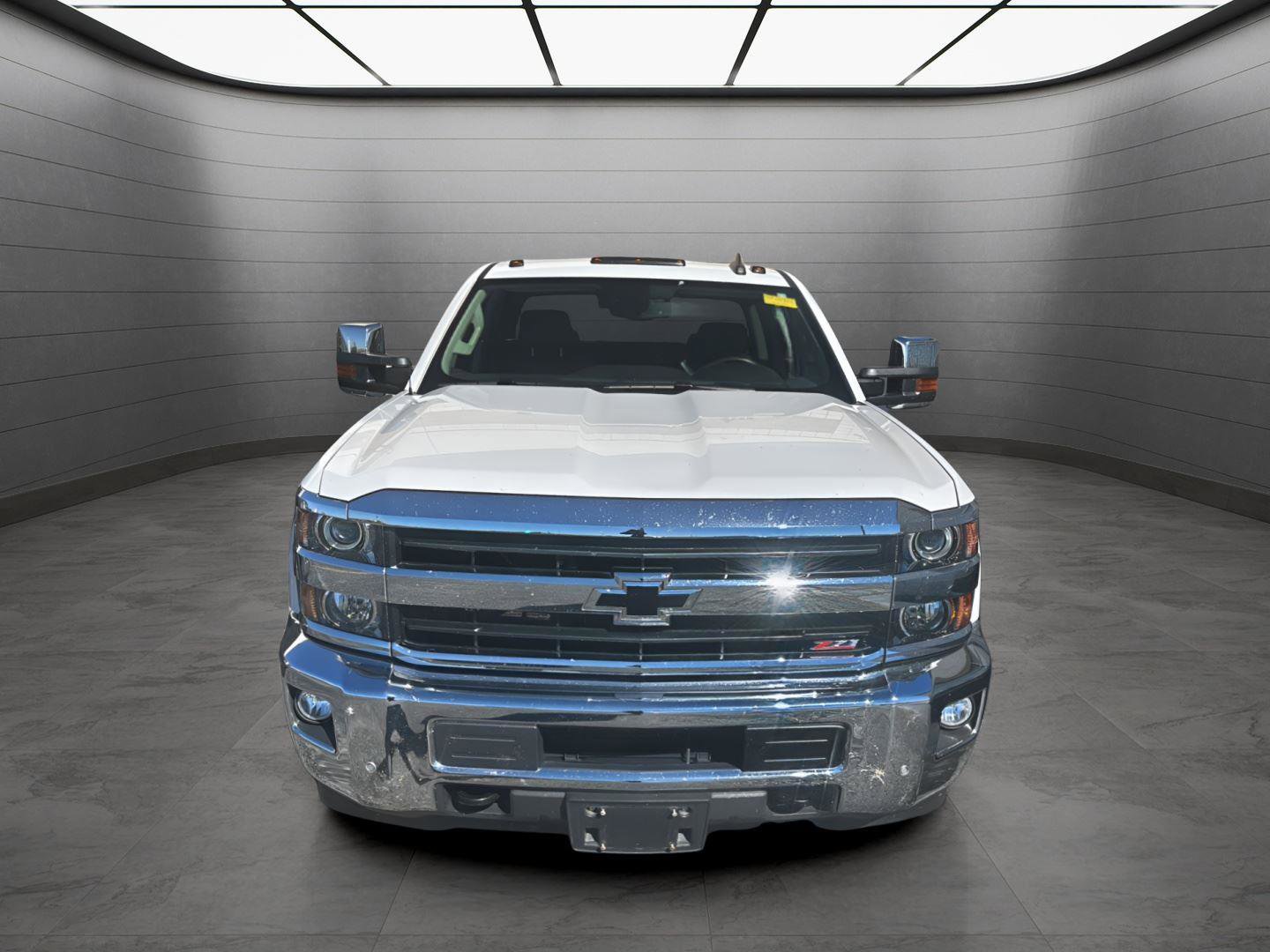 Used 2018 Chevrolet Silverado 2500 LTZ w/ LTZ Plus Package image 4