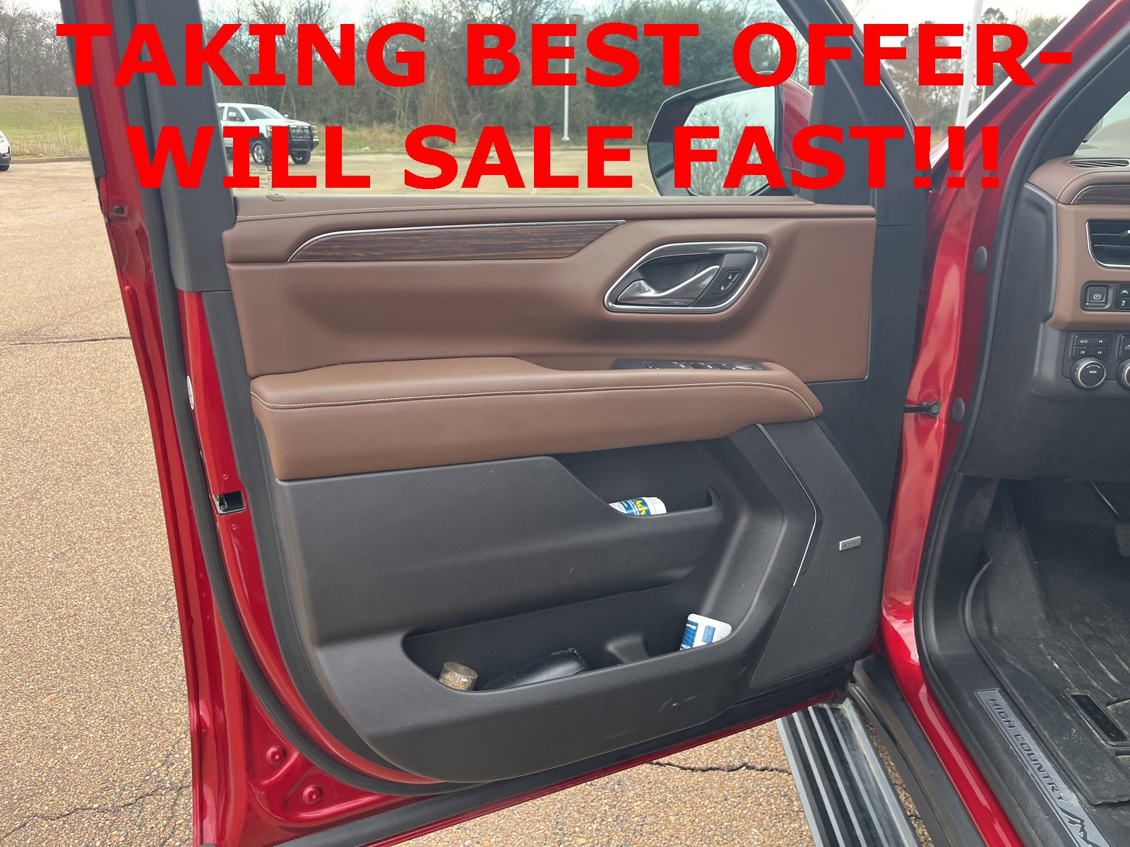 Used 2023 Chevrolet Tahoe High Country image 11