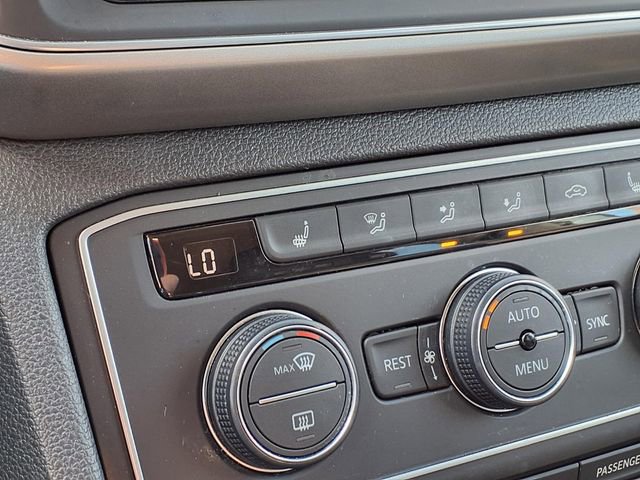 Used 2018 Volkswagen Atlas SE FWD image 12