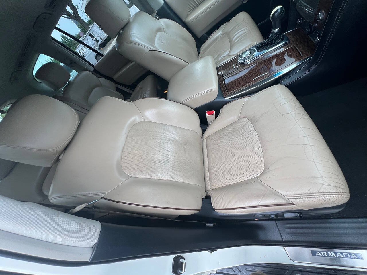 Used 2018 Nissan Armada Platinum w/ Cargo Package RWD image 4