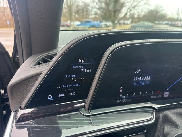 Used 2023 Cadillac Escalade Sport image 15