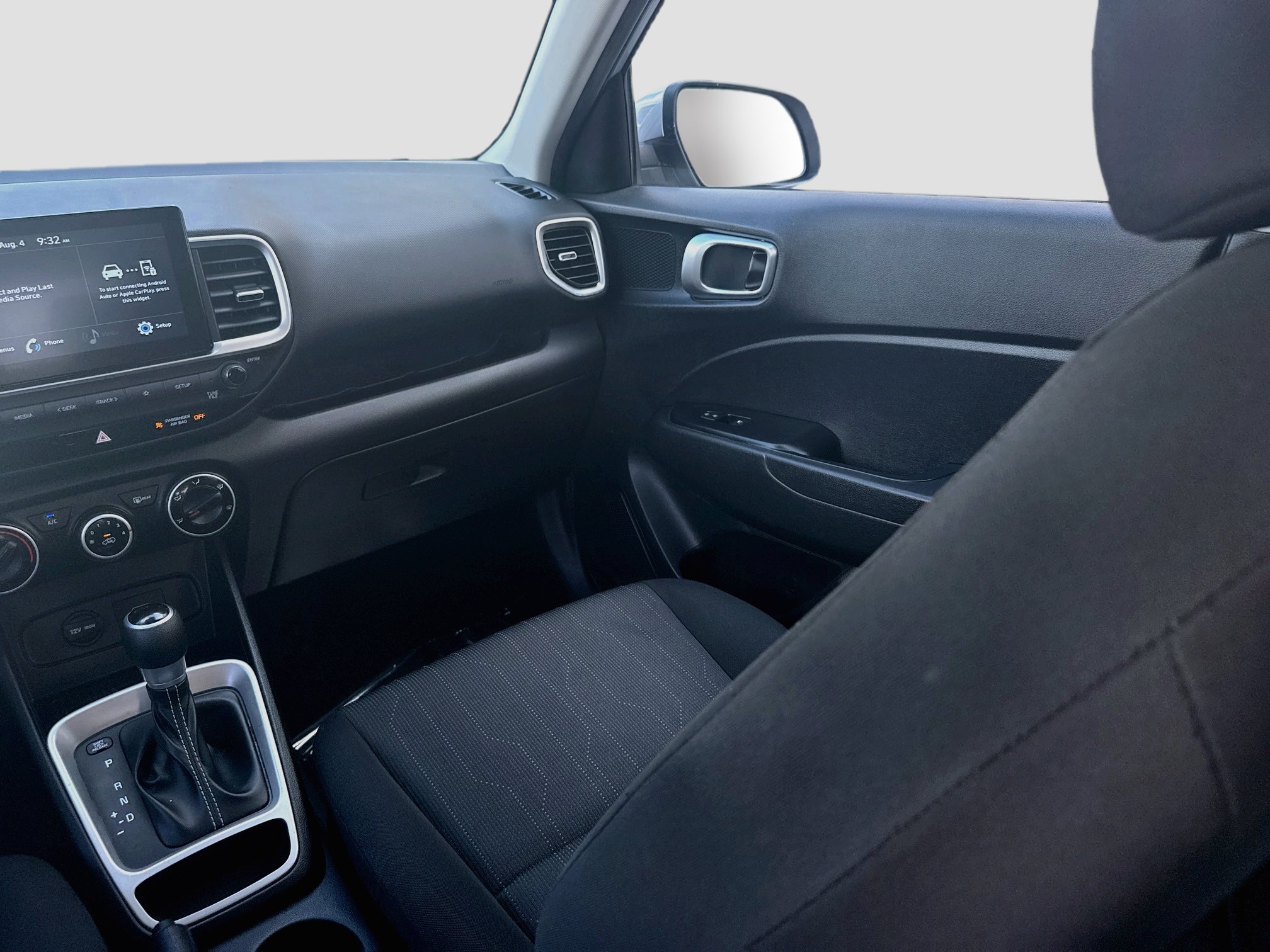 Used 2021 Hyundai Venue SE FWD image 19
