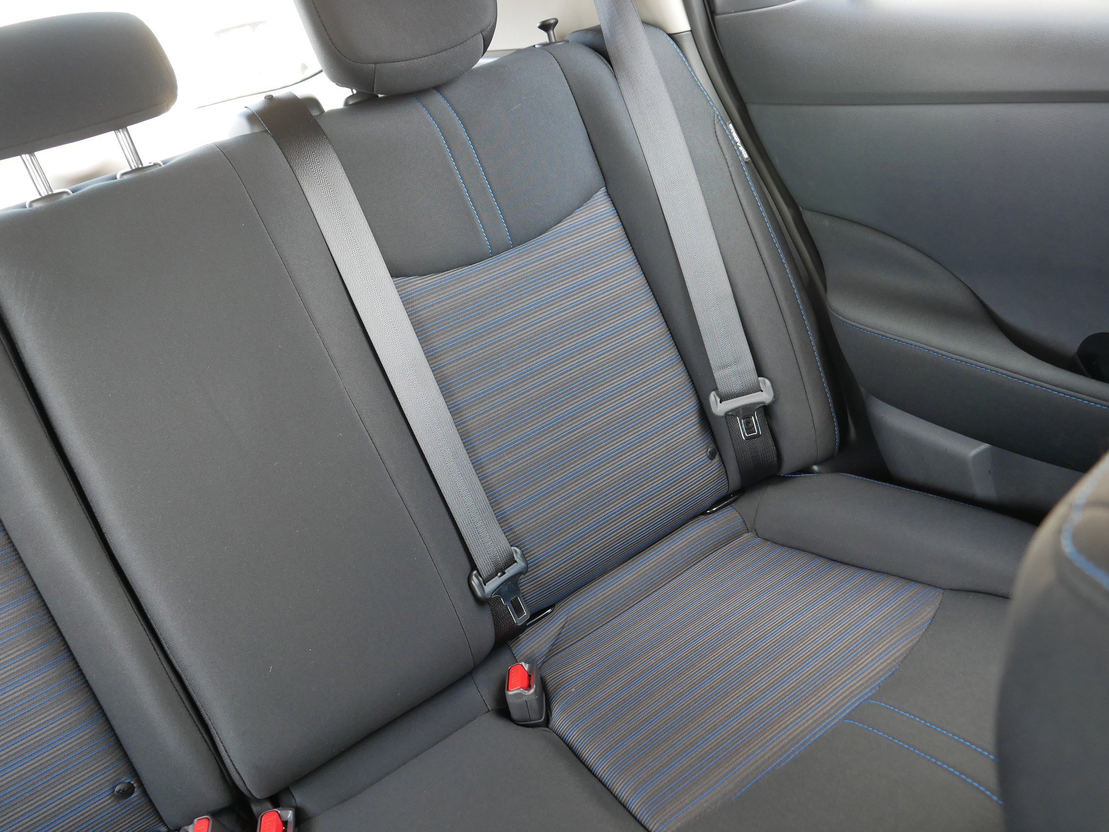 Used 2025 Nissan Leaf SV Plus FWD image 14