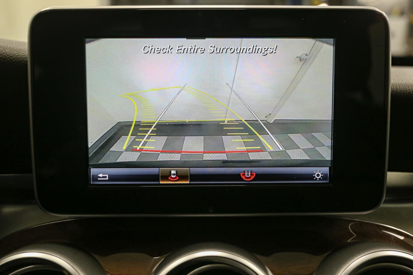 Used 2017 Mercedes-Benz C 300 4MATIC Sedan image 30