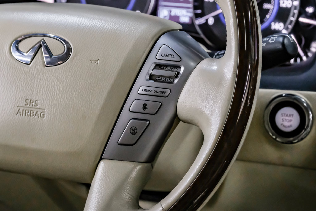 Used 2016 INFINITI QX80 2WD w/ Driver's Assistance Package image 20